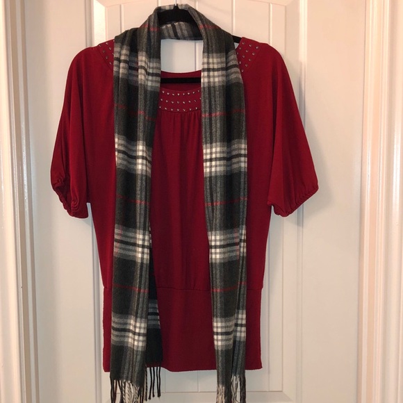 Winter Blouse with Scarf 🧣 - Picture 2 of 8